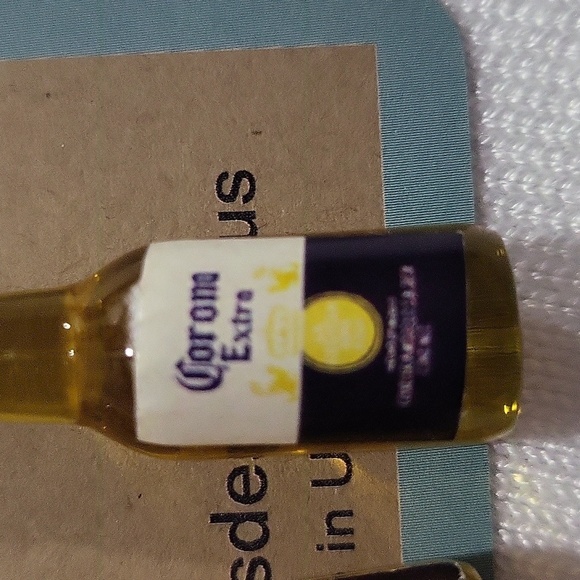 1032- Gift Corona Lovers Beer Handmade Earrings NWT - Picture 3 of 4